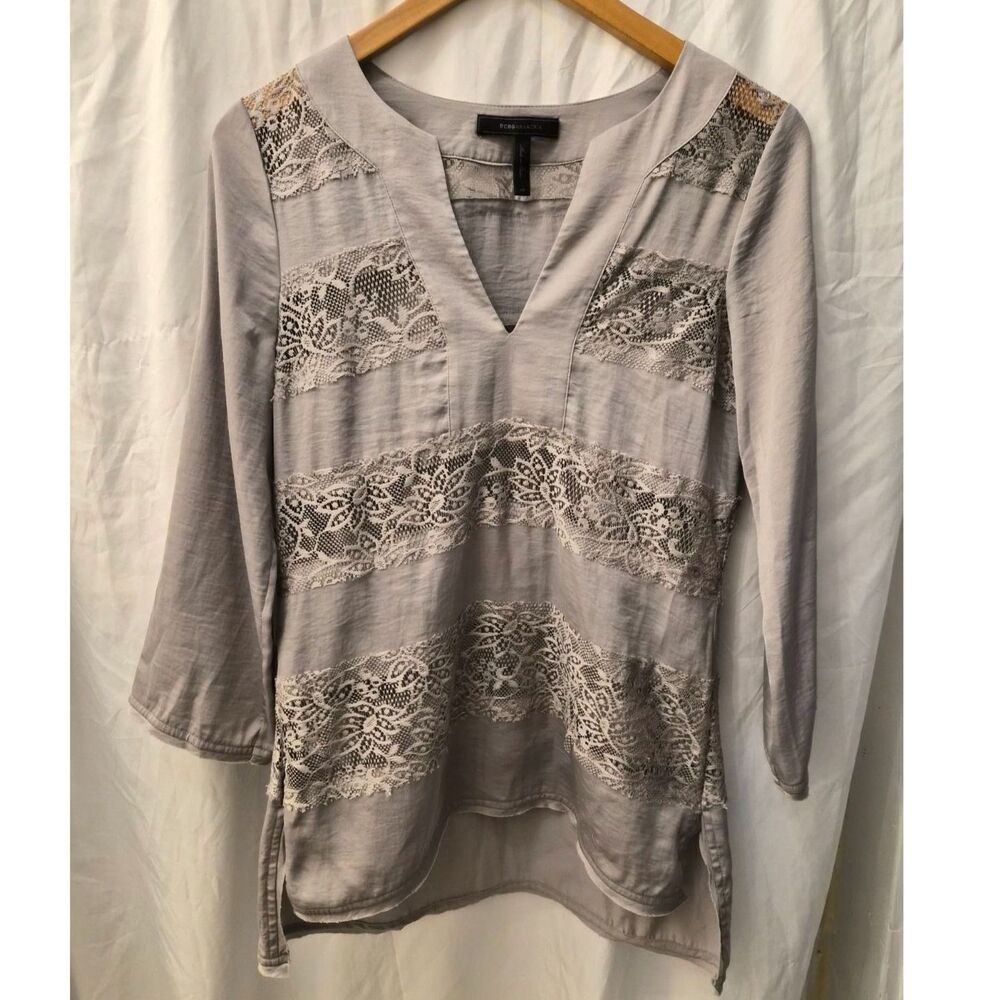 BCBGMAXAZRIA XS Taupe Lace Panel V-Neck Blouse Hi-Low 3/4 Sleeve